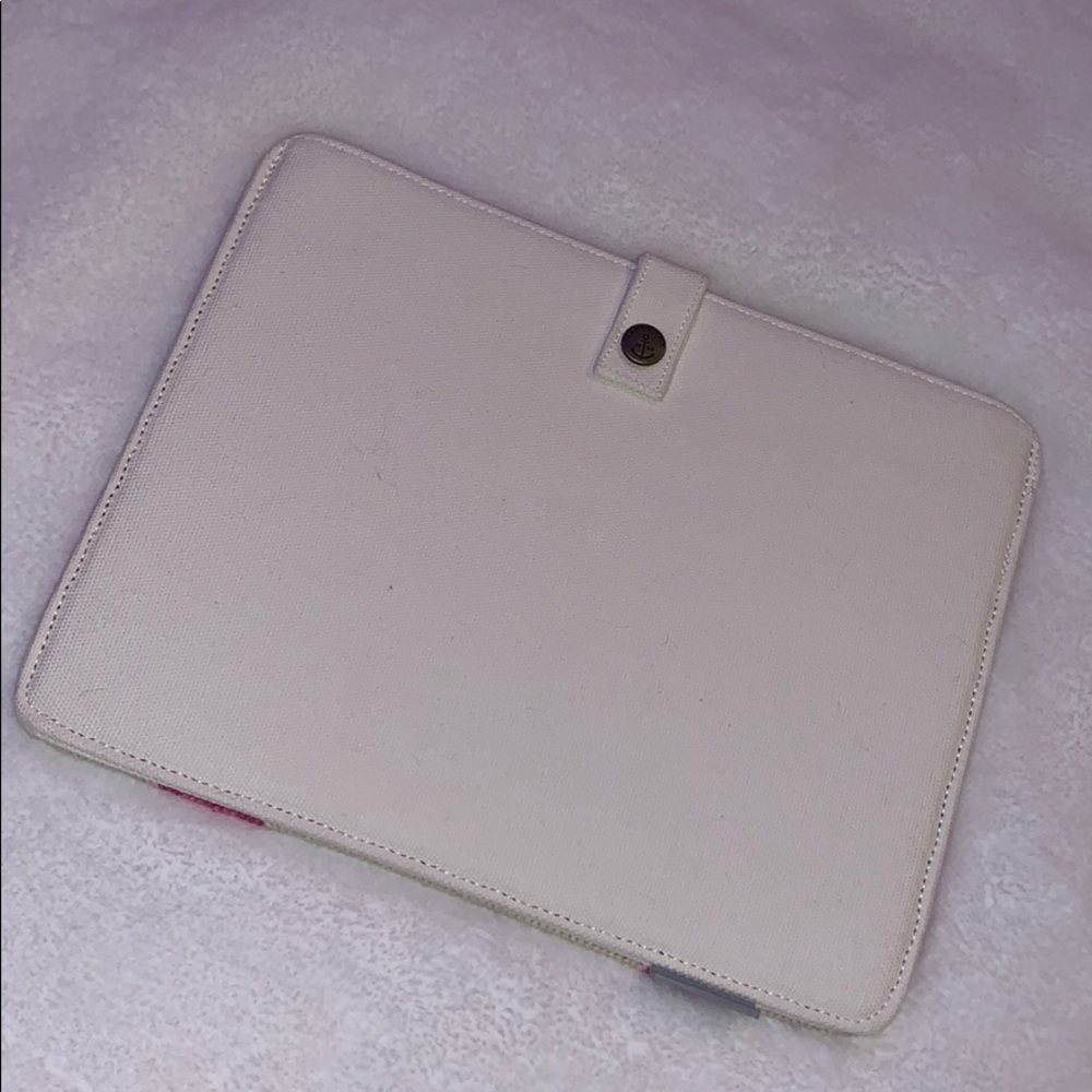 LANDS END TABLET CASE - Picture 2 of 4
